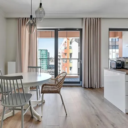 Grand - Brabank Apartment