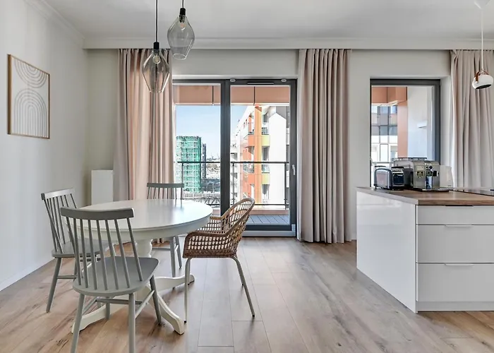 Grand - Brabank Apartment